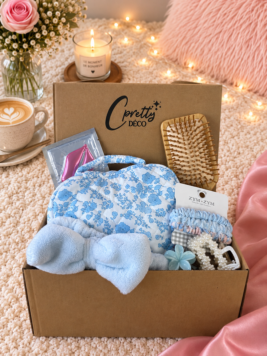 Coffret cadeau femme personnalisé – Trousse beauté bleue à motifs